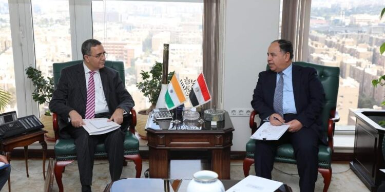 السفير الهندي بالقاهرة: الشركات الهندية من أكبر المستثمرين الأجانب في مصر