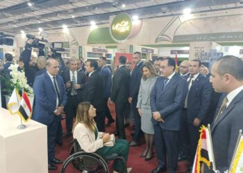 “القومي للإعاقة” يستقبل رئيس الوزراء في جناحه بمعرض القاهرة الدولي للكتاب