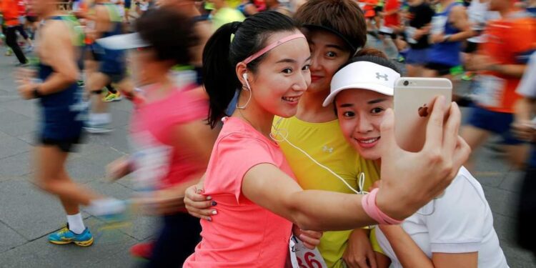 تراجع عدد سكان الصين للمرة الأولى منذ نحو 60 عاماً