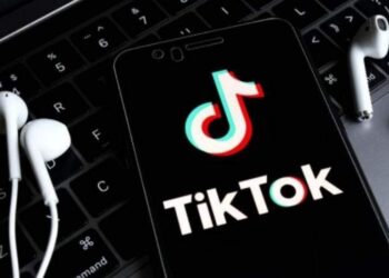 ناقوس الخطر يُدق .. هوس” تيك توك”  وحلم الثراء السريع حقيقة أما وهمًا وتضليلًا  ؟