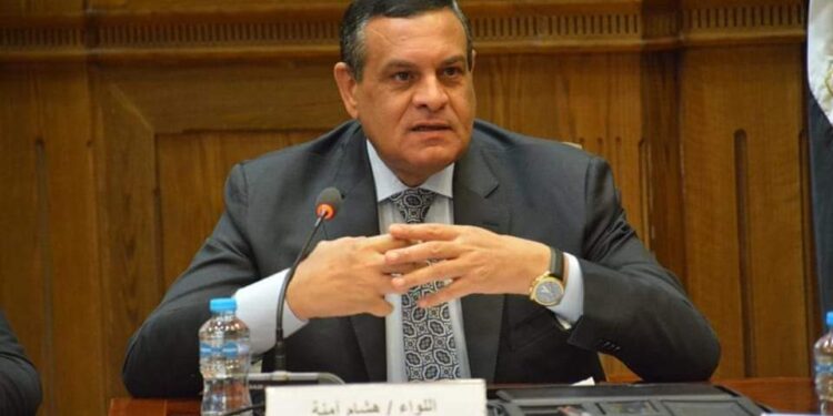 وزير التنمية المحلية: تمويل 1051 مشروعا صغيرا و متناهي الصغر