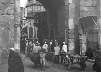 تعرف…. على  باب زويلة