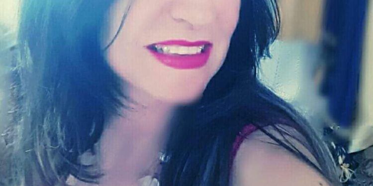 عزيزة النفس