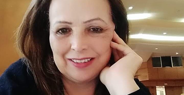 تراتيل الغياب …