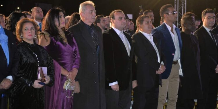 نائب المحافظ يشهد فعاليات افتتاح مهرجان الأقصر للسينما الإفريقية