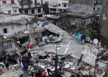 لا أبكي بلادي …