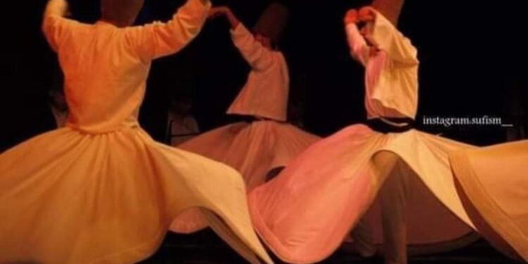 إيه واخد النخل من بلحه غير التباريح؟!