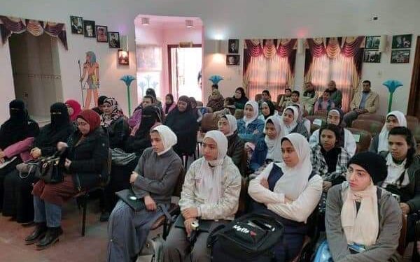 محاضرات بثقافة الفيوم حول التنمية وتكافؤ الفرص