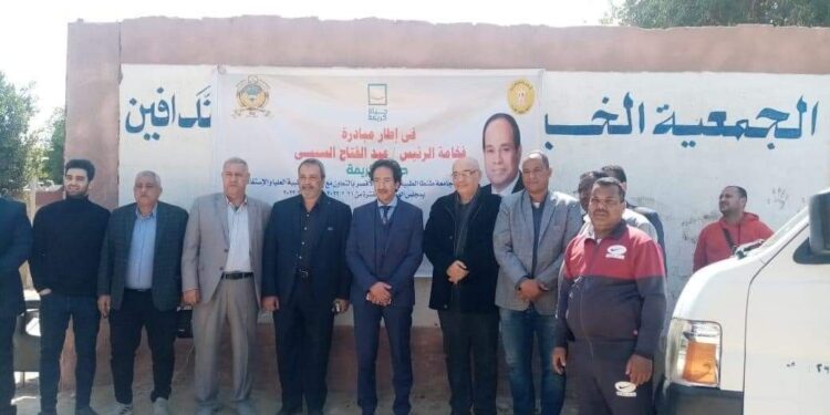 مركز شباب الطود يستقبل القافلة الطبية المجانية