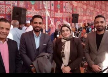 وحدة السكان بمحافظة الأقصر تشارك في مركز دندرة الثقافي.