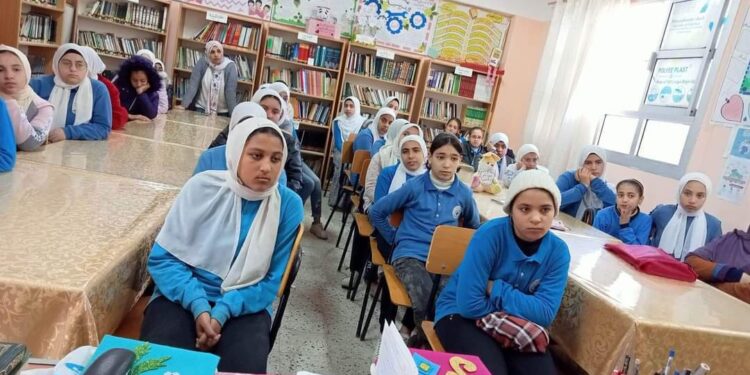 ثقافة الغربية تناقش أسباب التعصب والفكر المتطرف