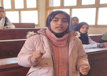 منة الله شعبان تبدع في الفصحى والطود التعليمية تحصد الثالث على الجهورية .