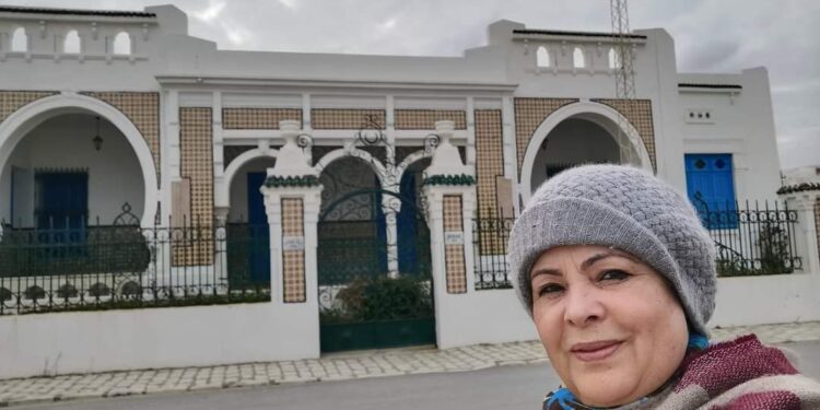 المــديـنــة …