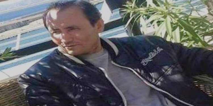 تــنــاســتْ …