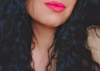 عدسة الكاميرا واحترافية المصور هما اساس جمالية الصورة