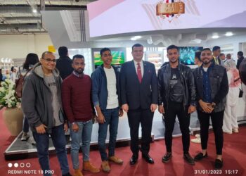 تفعيلًا لخطة النشاط الطلابي  طلاب جامعة الأقصر يزورون معرض الكتاب