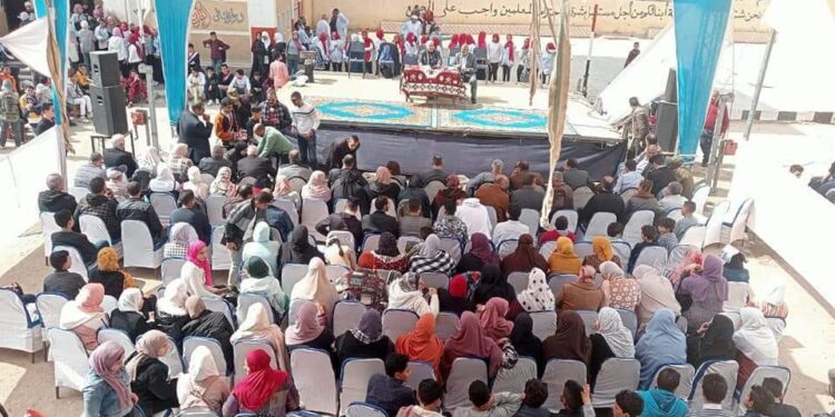 شهدت زخما وإقبالا كبيرا.. ثمانية أيام من المسرح المتنقل بكفر الشيخ