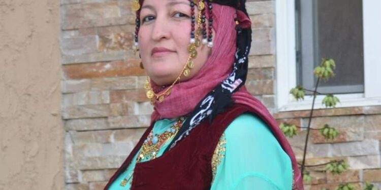 من عجينة أمي الكردية …