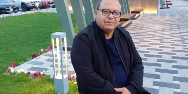 ظلال غائبة …  بقلم الشاعر … عبد العزيز الهمّامي