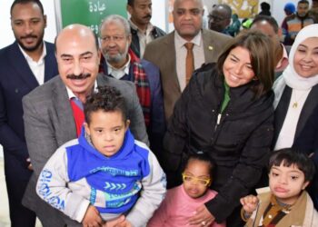 الكشف على 1000 مستحق من الأشخاص ذوي الإعاقة فى جميع التخصصات