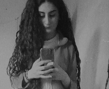 رنا دلا تكتب أتجاهل كل ما يحدث في الصباح