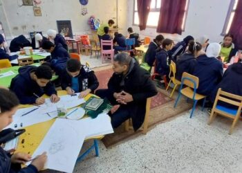 الشعر العربي…. ضمن قافلة مدارسنا بالألوان في أسيوط