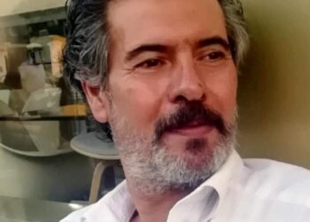 أُغْنِيَّةٌ مُباشرَة …