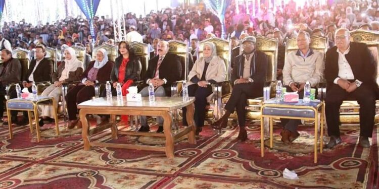 أشرف عطية يشهد ختام مهرجان أسوان الدولى للثقافة والفنون بأبو سمبل