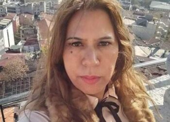 ماذا تفعل و أنت هناك وحيدا …