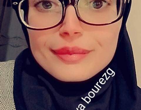 تترسب الأفكار في رأسي