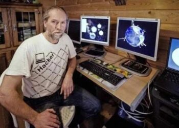 العالم الهولندي يغرّد مجددًا عن “هزة قوية” وشيكة .. ويُحدد زمانها ومكانها