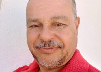 «وجهك قافلتى للعبور»