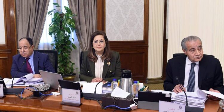 وزيرة التخطيط تستعرض أهم مؤشرات أداء الإقتصاد المصري