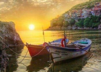 ياشمْسِنا المَدْفُـونة في تلْـج المَنافي :