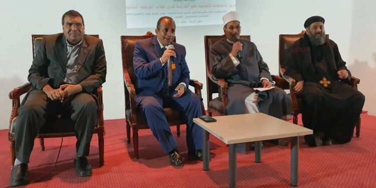 تعزيز الإتجاهات الإيجابية فى لقاء مفتوح بتعليم الأقصر