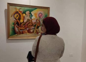 فى السابعة صباحاً …