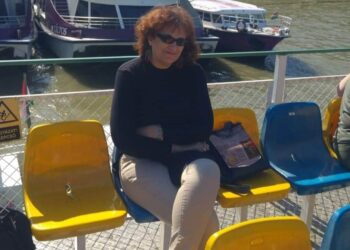 نُحِبُّ الحَيَاة …