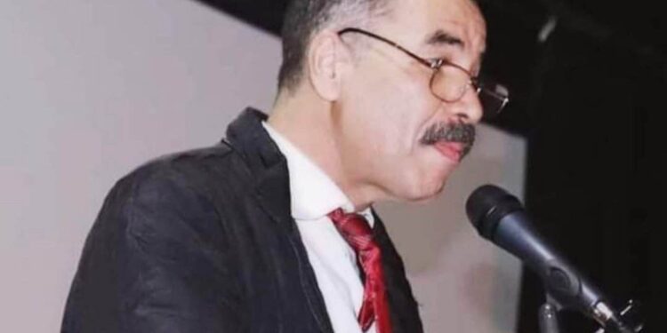 خيرُ الأنامِ حبيبُ اللّٓهْ