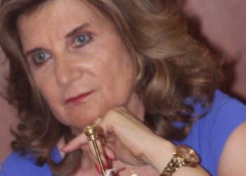 لــن نُــقْــهَــرَ …