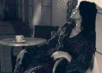 المسافة آلتي تفصلني عنك …