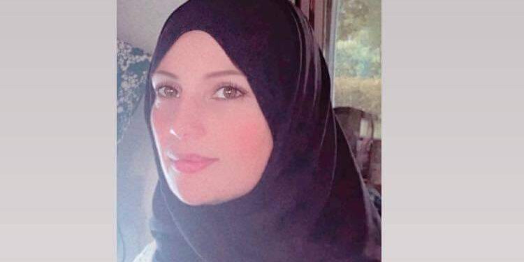 ( تفعيلة الرمل ) …