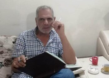 قبيل منتصف الليل