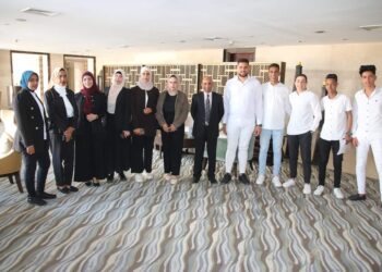 فى الأقصر تدريبات لطلاب كلية تكنولوجيا الخدمات السياحية بجامعة طيبة