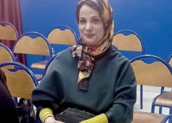 رواق الرحيل …