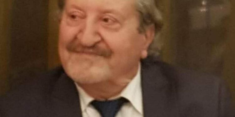 نِدَاءُ المَدرَحِيَّة …