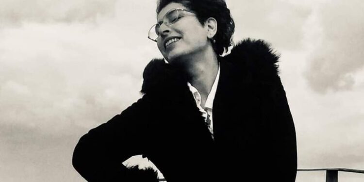 لا الرحيل شك …