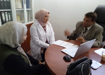 امتحانات السنة الرابعة كلية الطب البشري بداخل مستشفي بنغازي التعليمي لطب وجراحة العيون