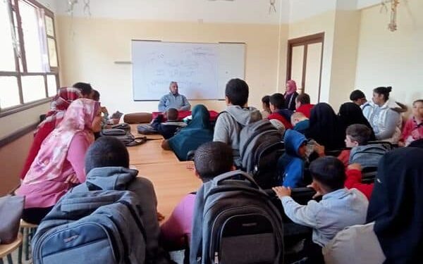 نموذج للعطاء.. ثقافة الفيوم تحتفي بالمرأة المصرية