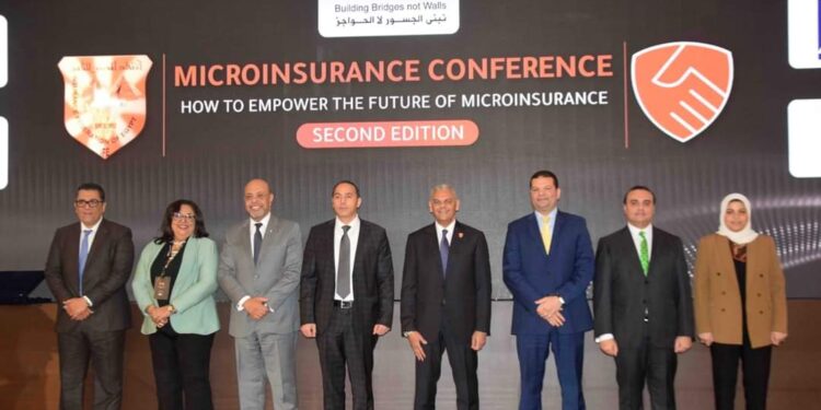 نائب محافظ الأقصر يشهد فعاليات المؤتمر الثاني للتأمين