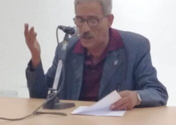 طيروا بعيدا …